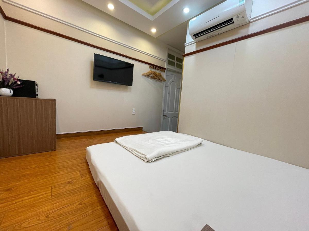 Binh An Hotel Ho Chi Minh City Bagian luar foto