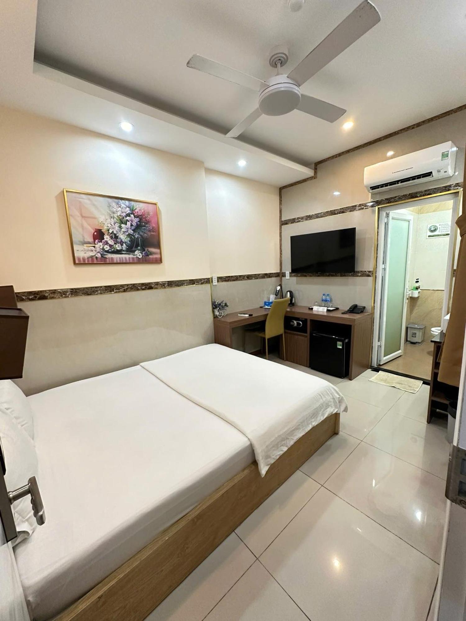 Binh An Hotel Ho Chi Minh City Bagian luar foto